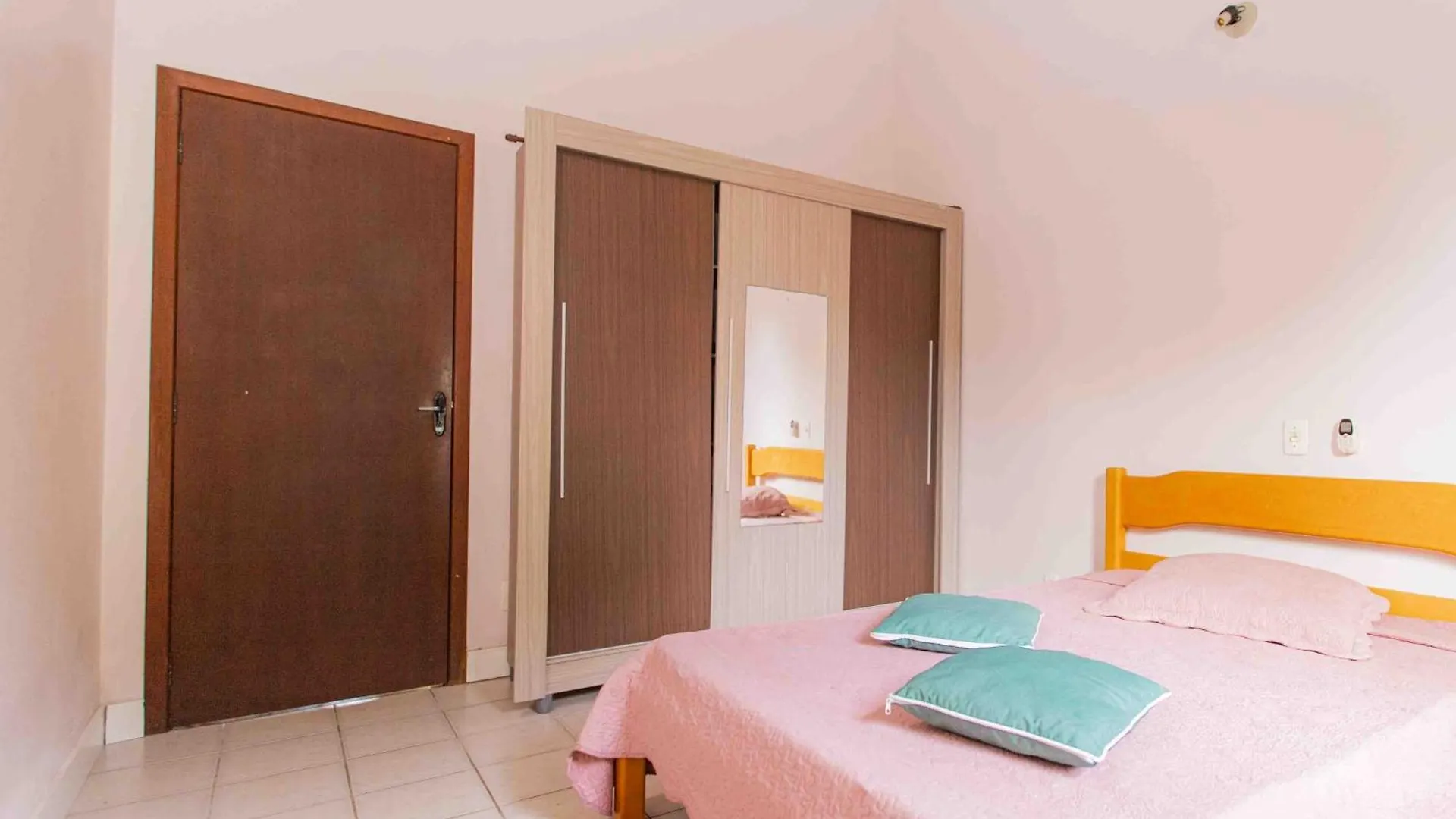 Casa Com Lareira E A 450 Metros Da Praia Qz7460 Penha  0*, Penha (Santa Catarina)