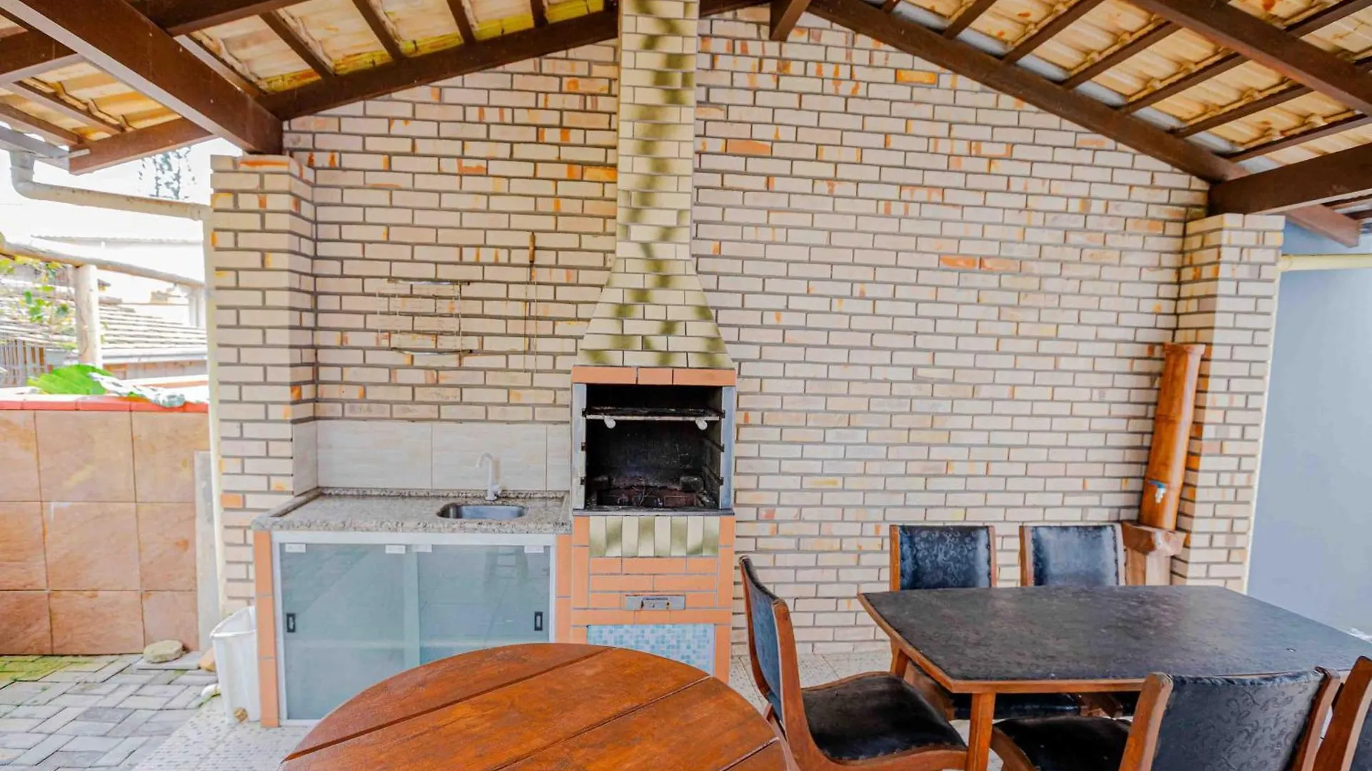 Casa Com Lareira E A 450 Metros Da Praia Qz7460 Penha